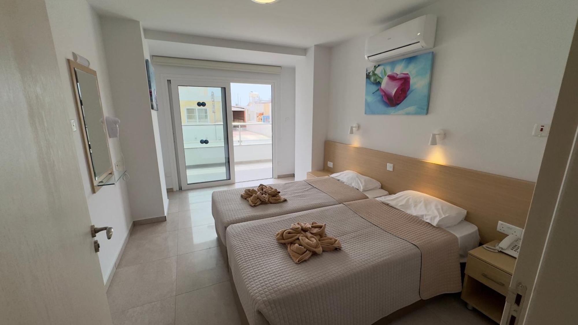 Christabelle Hotel Apartments Ayia Napa Exterior foto